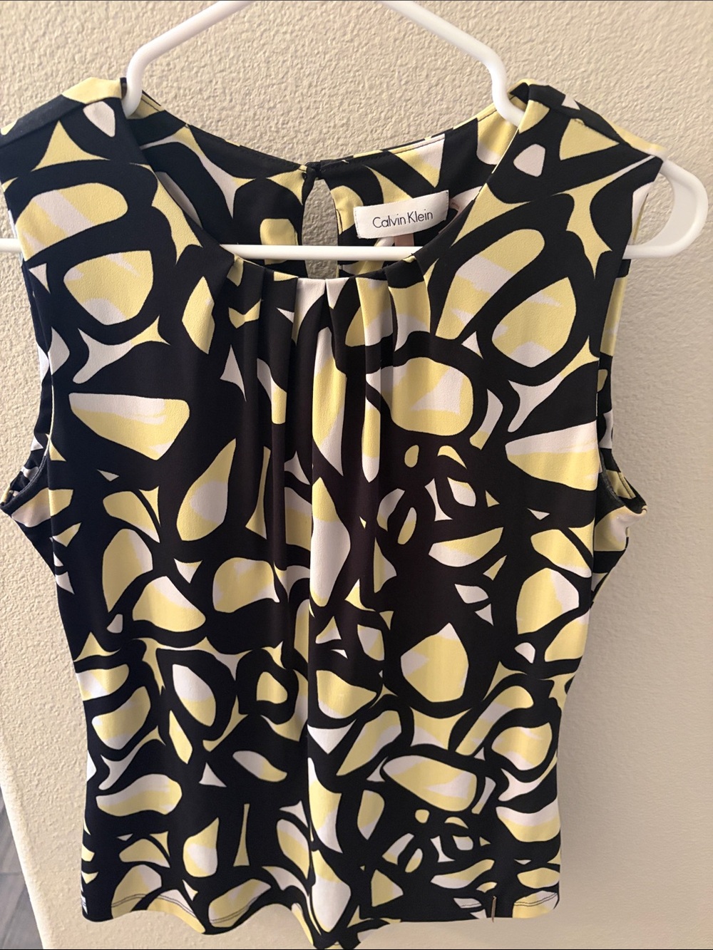 Calvin Klein Black, Yellow & White Abstract Sleeveless Blouse